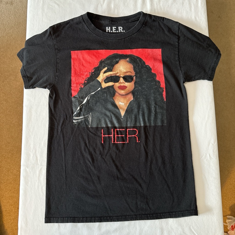 H.E.R. t-shirt